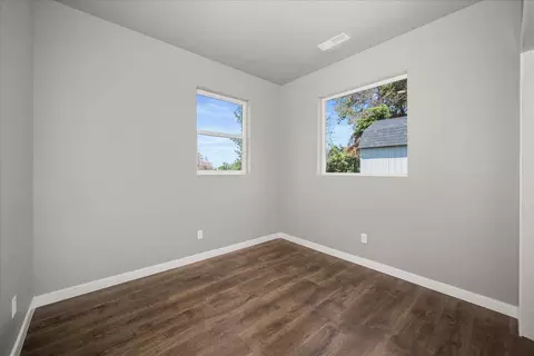 Bedroom - 7312 E 4th Ave, Spokane Valley, WA 99212 photo 2 of 2