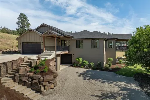 821 S Steen Rd, Spokane Valley, WA 99037