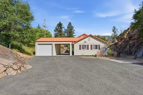 39879 W Mill Dr, Lincoln, WA 99147