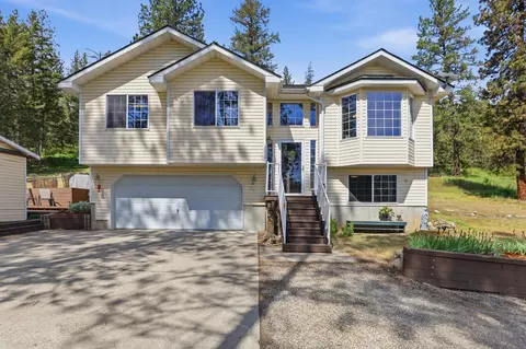33113 N Milan Rd, Chattaroy, WA 99003