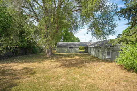Exterior - 11216 E 4th Ave, Spokane Valley, WA 99206 photo 3 of 3