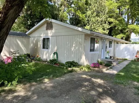 645 S Larch St, Kettle Falls, WA 99141