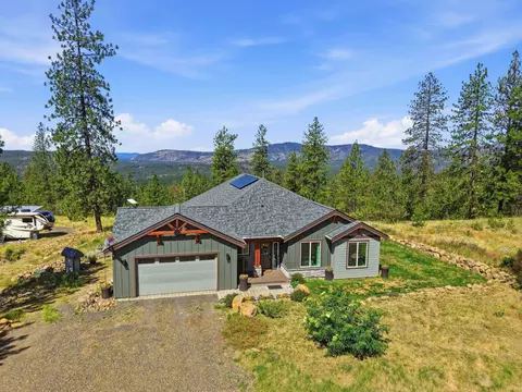 6607 Stony Way, Nine Mile Falls, WA 99026