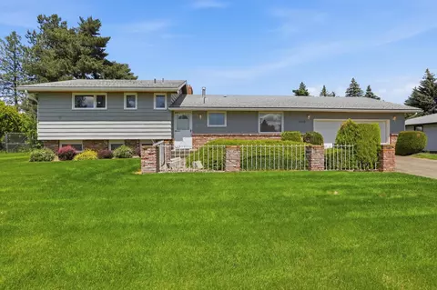 10015 E 18th Ave, Spokane Valley, WA 99206