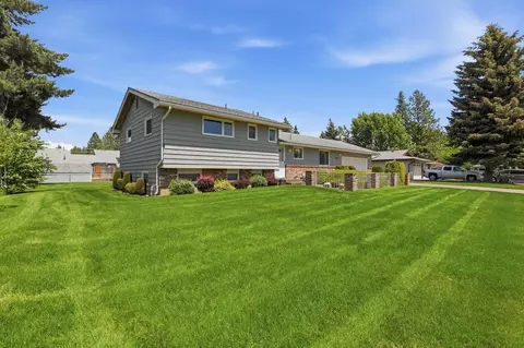 Exterior - 10015 E 18th Ave, Spokane Valley, WA 99206 photo 11 of 12