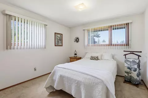 Bedroom - 10015 E 18th Ave, Spokane Valley, WA 99206 photo 1 of 2