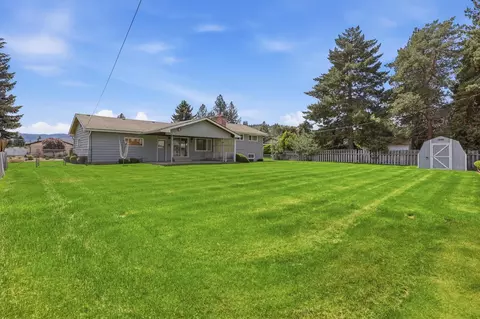 Exterior - 10015 E 18th Ave, Spokane Valley, WA 99206 photo 6 of 12