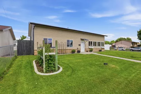 3329 E Marietta Ave, Spokane, WA 99217