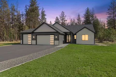 6563 Kate Dr, Nine Mile Falls, WA 99026