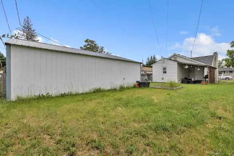 Exterior - 2403 E Dalke Ave, Spokane, WA 99208 photo 5 of 6