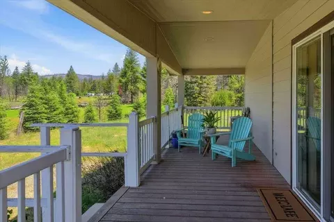 15212 Eistrup Rd, Elk, WA 99009 photo 3