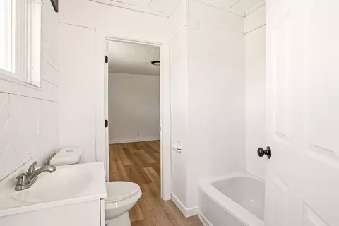 Bath - 1411 E 2nd Ave, Spokane, WA 99202 photo 1 of 2