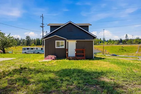 Exterior - 1411 E 2nd Ave, Spokane, WA 99202 photo 4 of 4