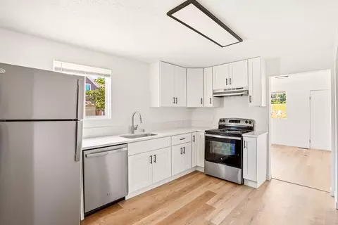 Kitchen - 1411 E 2nd Ave, Spokane, WA 99202 photo 2 of 3