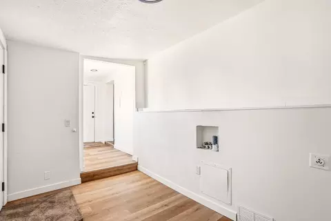 Entry Way - 1411 E 2nd Ave, Spokane, WA 99202 photo 1 of 3