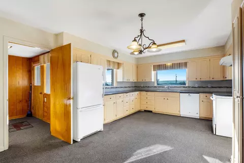 Kitchen - 319 E 3rd Ave, Lind, WA 99341 photo 1 of 4