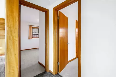 Entry Way - 319 E 3rd Ave, Lind, WA 99341 photo 1 of 4