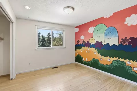 Bedroom - 6422 E 17th Ave, Spokane Valley, WA 99212 photo 2 of 5