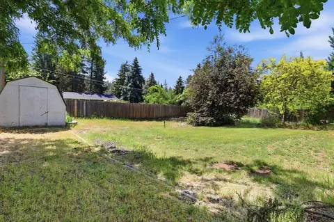 Exterior - 6422 E 17th Ave, Spokane Valley, WA 99212 photo 11 of 14