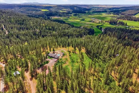 View/Area - 15009 E Cooper Rd, Mead, WA 99021 photo 2 of 3