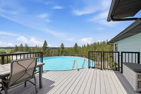 Exterior - 15009 E Cooper Rd, Mead, WA 99021 photo 9 of 15