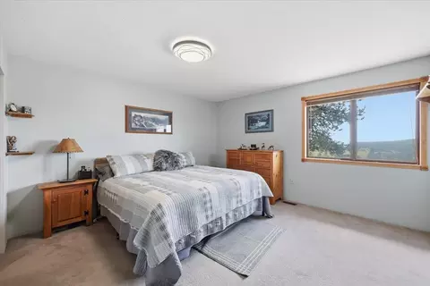 Bedroom - 15009 E Cooper Rd, Mead, WA 99021 photo 1 of 5