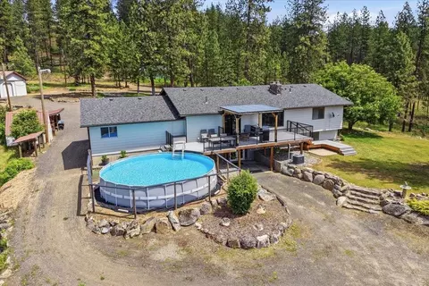 Exterior - 15009 E Cooper Rd, Mead, WA 99021 photo 1 of 15