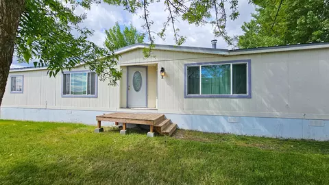10510 W Richland Rd UNIT 2, Cheney, WA 99004
