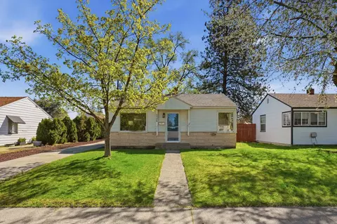 5708 N Milton St, Spokane, WA 99205