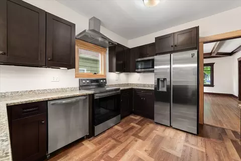 Kitchen - 524 E Baldwin Ave, Spokane, WA 99207 photo 3 of 4