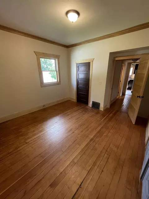 Bedroom - 524 E Baldwin Ave, Spokane, WA 99207 photo 4 of 6