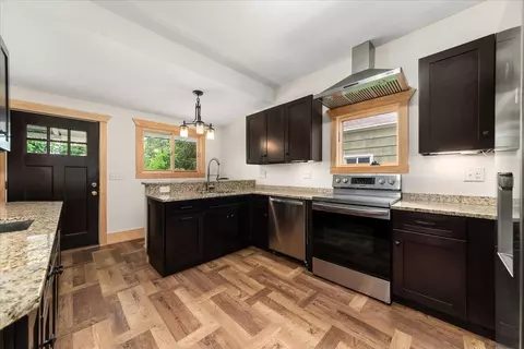 Kitchen - 524 E Baldwin Ave, Spokane, WA 99207 photo 1 of 4