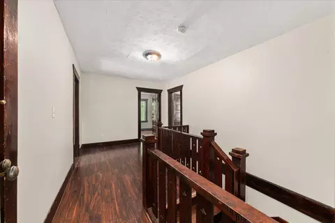 Entry Way - 524 E Baldwin Ave, Spokane, WA 99207 photo 5 of 5