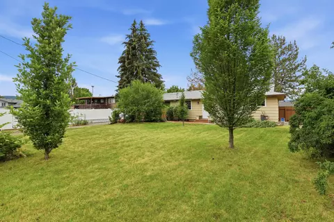 Exterior - 13311 E Guthrie Dr, Spokane Valley, WA 99216 photo 4 of 12