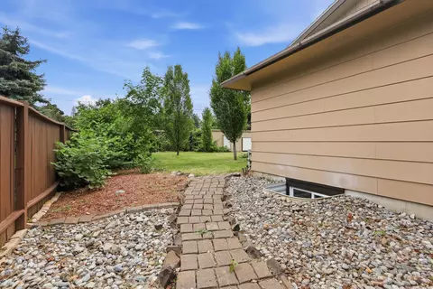 Exterior - 13311 E Guthrie Dr, Spokane Valley, WA 99216 photo 8 of 12