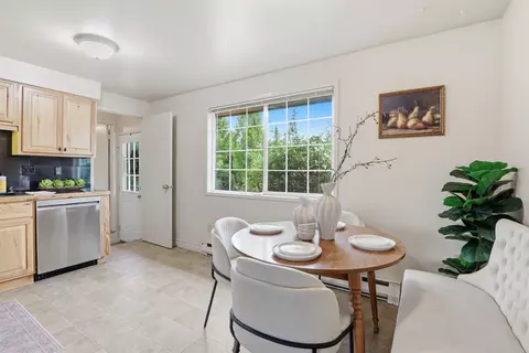 Dining - 13311 E Guthrie Dr, Spokane Valley, WA 99216 photo 2 of 2