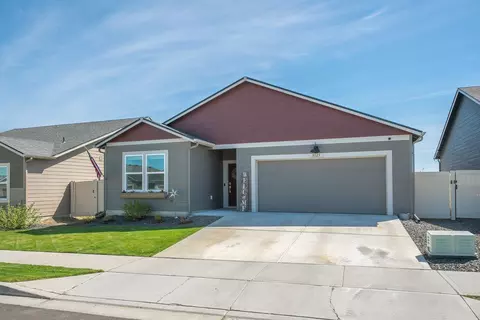 8125 S Safflower St, Cheney, WA 99004