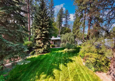 Exterior - 1003 E 16th Ave, Spokane, WA 99203 photo 3 of 11