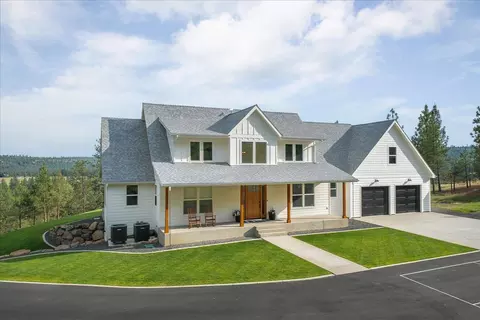 9597 N Peaceful Pine Ln, Spokane, WA 99224