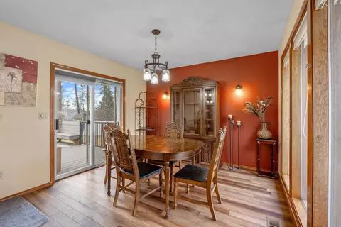 Dining - 4620 E Handy Rd, Colbert, WA 99005 photo 2 of 2