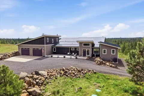 14711 W Jacobs Rd, Spokane, WA 99224