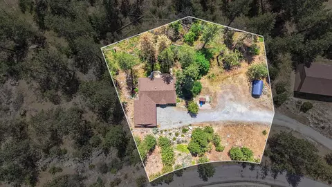 View/Area - 7710 E Beverly Dr, Spokane Valley, WA 99212 photo 1 of 4