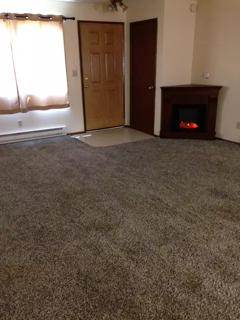 Living - 621 3rd St, Cheney, WA 99004 photo 7 of 8