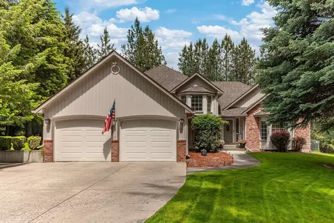 9412 N Oakland Ct, Newman Lake, WA 99025