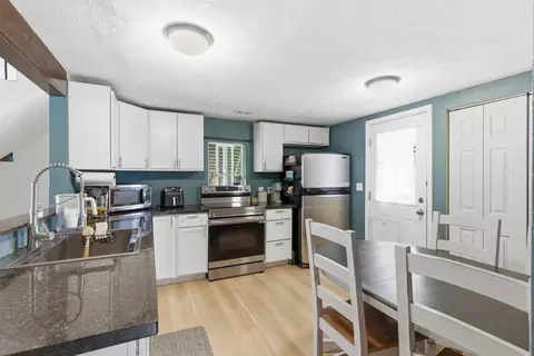 Kitchen - 2211 E Central Ave, Spokane, WA 99208 photo 1 of 2