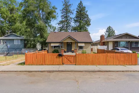 Exterior - 2211 E Central Ave, Spokane, WA 99208 photo 10 of 11
