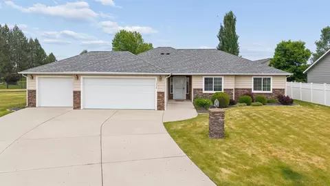1315 E Cascade Ct, Deer Park, WA 99006