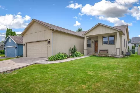 17604 E 3rd Ln, Greenacres, WA 99016