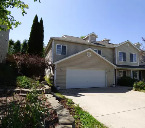 2355 NW Ridgeline Dr, Pullman, WA 99163
