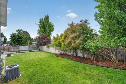 2416 E 46th Ave, Spokane, WA 99223 photo 35